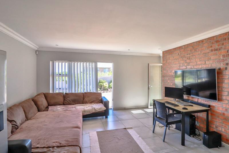 6 Bedroom Property for Sale in Dana Bay Western Cape
